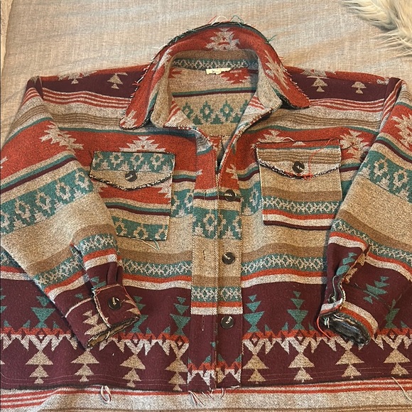 LA MIEL Jackets & Blazers - Southwestern Patterned Button-Up Shirt